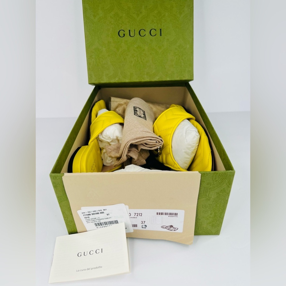 Gucci Marmont Double G Chevron GG Logo Yellow Thong Flat Sandals Size EU 37 - Picture 2 of 11